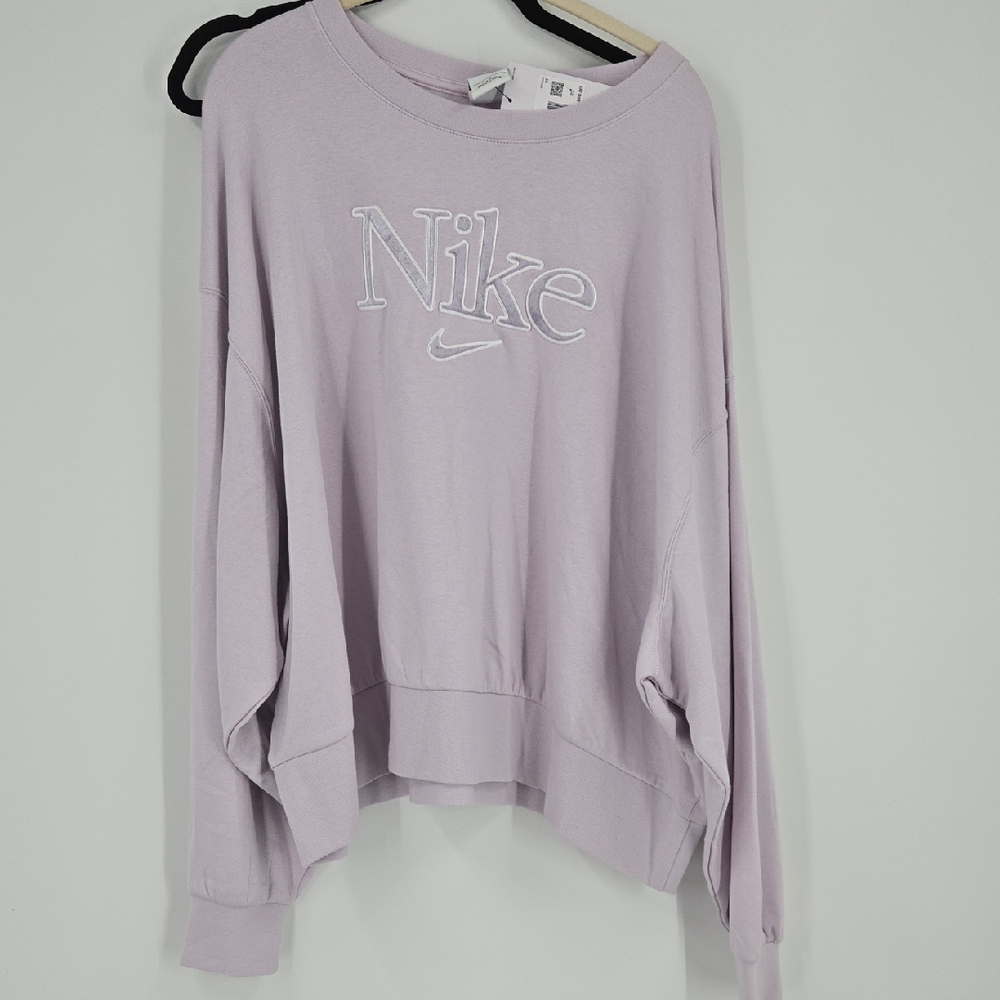 Nike Women's Light Purple Sweatshirt